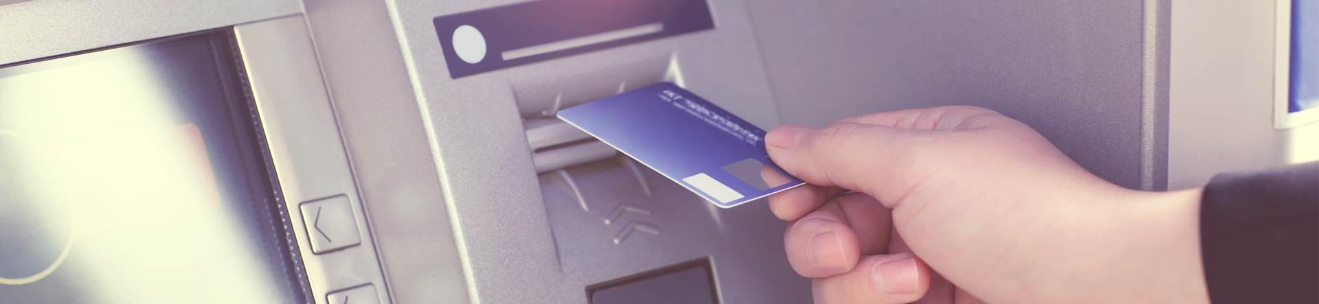 como fazer saques e depósitos, dos principais serviços bancários